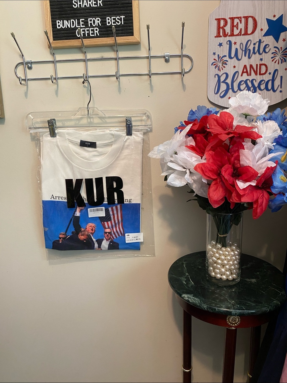 New In Package Unisex KUR Brand President Trump T-Shirt Sz Large